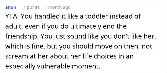 Screenshot of an online comment discussing an irresponsible friend making bad decisions and a bestie’s reaction to pregnancy news.