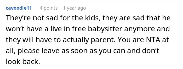 Comment discussing teen refusing to babysit step-siblings and dad’s angry reaction on a parenting forum.