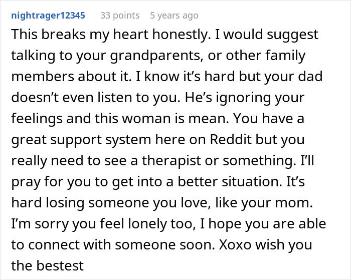 Reddit comment expressing heartbreak over teen leaving home after dad chooses his girlfriend over her feelings.