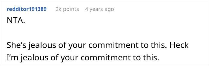 Reddit comment praising commitment to daily 20K steps, mentioning jealousy and support for avid walker. Reddit comment praising commitment to daily 20K steps, mentioning jealousy and support for avid walker.