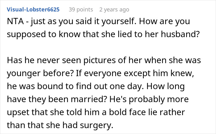 Screenshot of a Reddit comment discussing how friendship crumbles after a woman exposes her friend’s secret involving surgery.