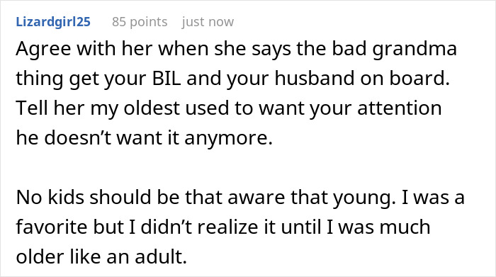 Screenshot of online comment discussing MIL admitting to having a favorite grandchild, causing family tension and snubs noticed by kids. Screenshot of online comment discussing MIL admitting to having a favorite grandchild, causing family tension and snubs noticed by kids.