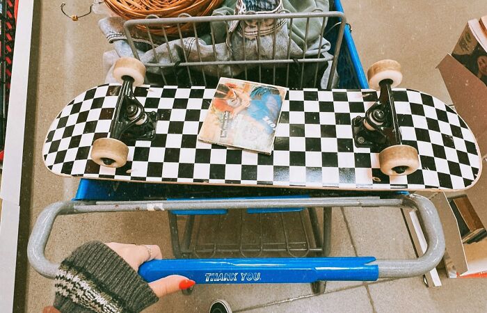 Hey Pandas, Show Off Your Best Thrift Find (Closed)