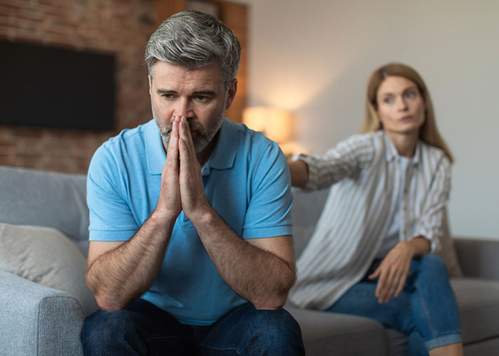 Pregnant Daughter Decides To Put Dad’s Cat In A Shelter Because Of Her Baby’s Safety, Gets Kicked Out Pregnant Daughter Decides To Put Dad’s Cat In A Shelter Because Of Her Baby’s Safety, Gets Kicked Out