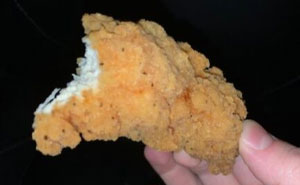 44 Texts From Delivery Drivers People Actually Received That Might Make You Laugh