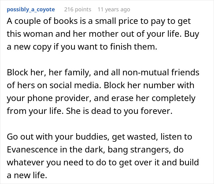 Comment on a forum about dealing with a toxic mom destroying a daughter's happy relationship after a date.