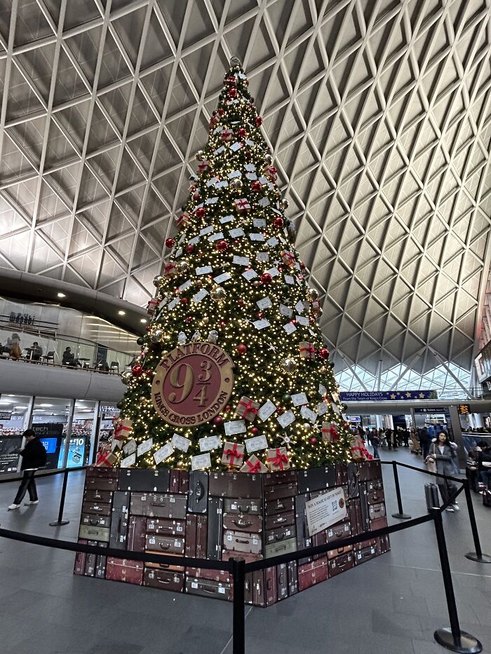 10 European Christmas Markets Worth The Hype (And 5 That Totally Aren't)