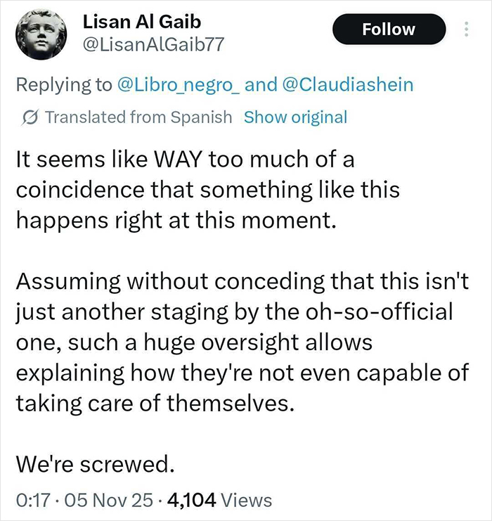 Tweet discussing a controversial moment involving Mexican president and the reality for a lot of women addressing unwanted contact. Tweet discussing a controversial moment involving Mexican president and the reality for a lot of women addressing unwanted contact.