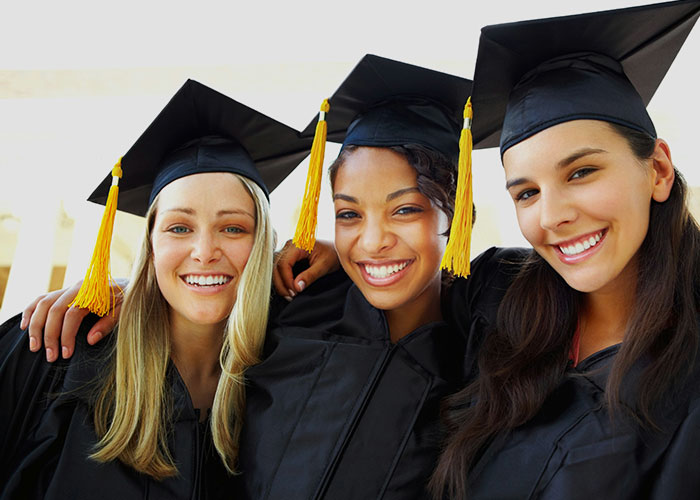 Woman Celebrating Her PhD Delivers Savage Response To Male Criticism, Internet Joins In Woman Celebrating Her PhD Delivers Savage Response To Male Criticism, Internet Joins In