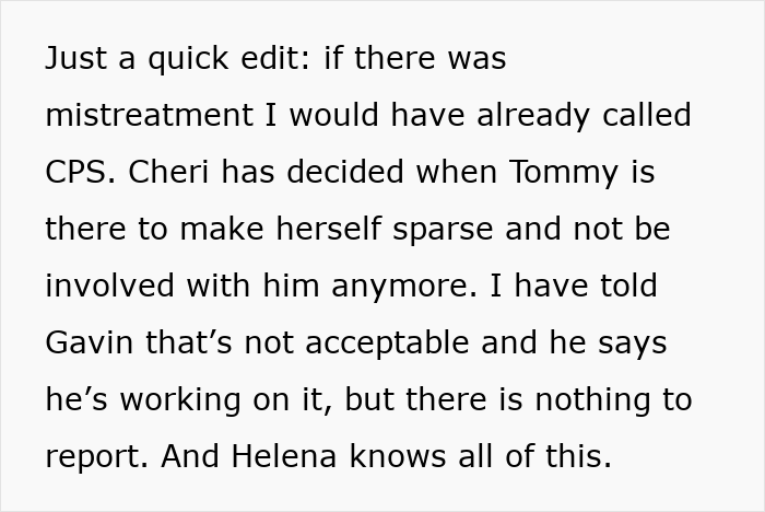 Jealous wife confronts hubby’s mom over pictures of his ex in her house, demanding their removal. Jealous wife confronts hubby’s mom over pictures of his ex in her house, demanding their removal.