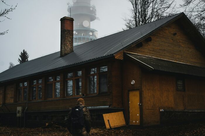 49 Times Surveillance Cameras Captured Pure Nightmare Fuel