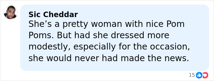 Comment from social media user Sic Cheddar reacting to a stunning woman going viral at Georgia-Texas game. Comment from social media user Sic Cheddar reacting to a stunning woman going viral at Georgia-Texas game.