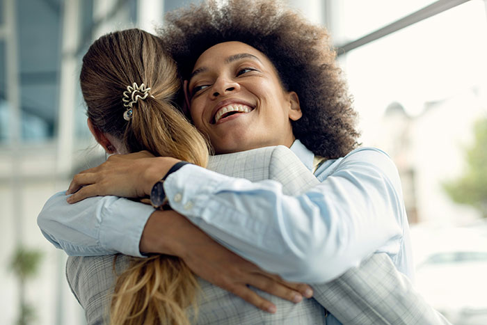 “Should I Text Back Now?”: 46 People Talk About The Social Cues That Baffle Them