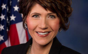 Kristi Noem Before-And-After Pictures Through The Years
