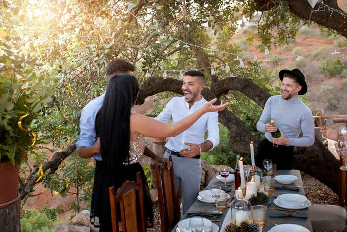 Ginger Woman Stunned After BF's Sis Wants Her To Dye Her Hair Black For The Wedding, Says No Way Ginger Woman Stunned After BF's Sis Wants Her To Dye Her Hair Black For The Wedding, Says No Way
