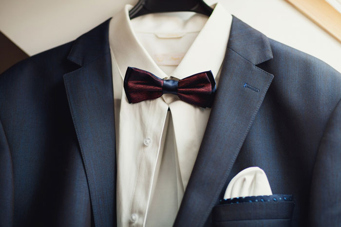 Ginger Woman Stunned After BF's Sis Wants Her To Dye Her Hair Black For The Wedding, Says No Way Ginger Woman Stunned After BF's Sis Wants Her To Dye Her Hair Black For The Wedding, Says No Way