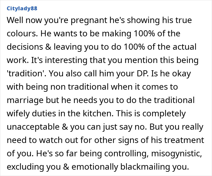 Text message discussing a woman who doesn’t want to cook a foreign traditional Christmas spread due to controlling behavior. Text message discussing a woman who doesn’t want to cook a foreign traditional Christmas spread due to controlling behavior.