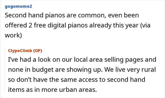 Screenshot of an online conversation about a man promising to contribute $400 per kid for Christmas and a mom panicking.