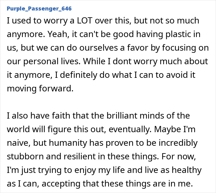 Close-up of human bone tissue under microscope showing microplastics embedded within the bone structure in scientific study.