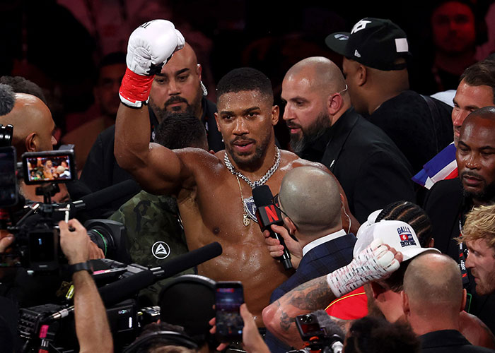 Anthony Joshua Involved In Fatal Car Crash Days After Brutally Knocking Out Jake Paul