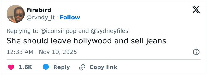 Tweet displayed on a social media platform commenting on Sydney Sweeney and Lindsay Lohan comparison sparking reactions online. Tweet displayed on a social media platform commenting on Sydney Sweeney and Lindsay Lohan comparison sparking reactions online.