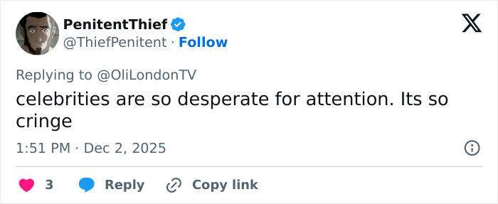 "A New Home For Lice": Gwendoline Christie’s Bizarre Hair Look Hijacks Fashion Awards "A New Home For Lice": Gwendoline Christie’s Bizarre Hair Look Hijacks Fashion Awards