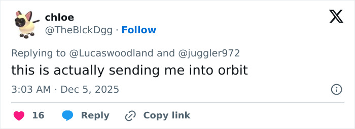 Tweet from user chloe reacting humorously to Noah Schnapp scene recreation mocked amid backlash for acting in new Stranger Things season. Tweet from user chloe reacting humorously to Noah Schnapp scene recreation mocked amid backlash for acting in new Stranger Things season.