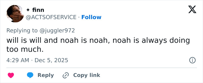Tweet screenshot showing user commenting that Noah Schnapp is always doing too much in new Stranger Things season scene recreation. Tweet screenshot showing user commenting that Noah Schnapp is always doing too much in new Stranger Things season scene recreation.