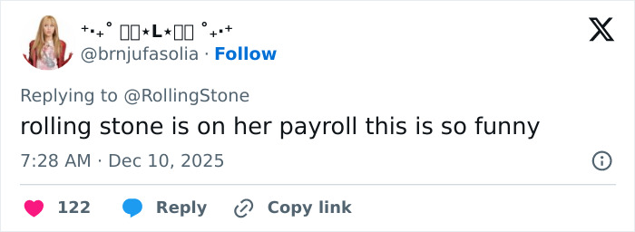Tweet from user @brnjufasolia responding to Rolling Stone, discussing a humorous claim about Taylor Swift and conspiracy messages. Tweet from user @brnjufasolia responding to Rolling Stone, discussing a humorous claim about Taylor Swift and conspiracy messages.