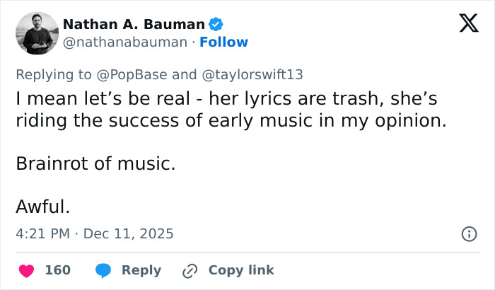 "Morphing Into Kanye": Taylor Swift Accused Of "Success Narcissism" By Angry Fans "Morphing Into Kanye": Taylor Swift Accused Of "Success Narcissism" By Angry Fans