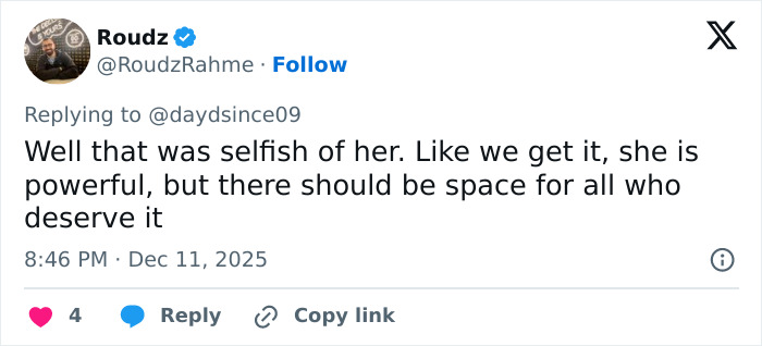 "Morphing Into Kanye": Taylor Swift Accused Of "Success Narcissism" By Angry Fans "Morphing Into Kanye": Taylor Swift Accused Of "Success Narcissism" By Angry Fans