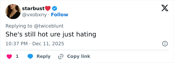 Tweet comment on Emily Blunt's podcast appearance sparking plastic surgery rumors, posted by user starbust. Tweet comment on Emily Blunt's podcast appearance sparking plastic surgery rumors, posted by user starbust.