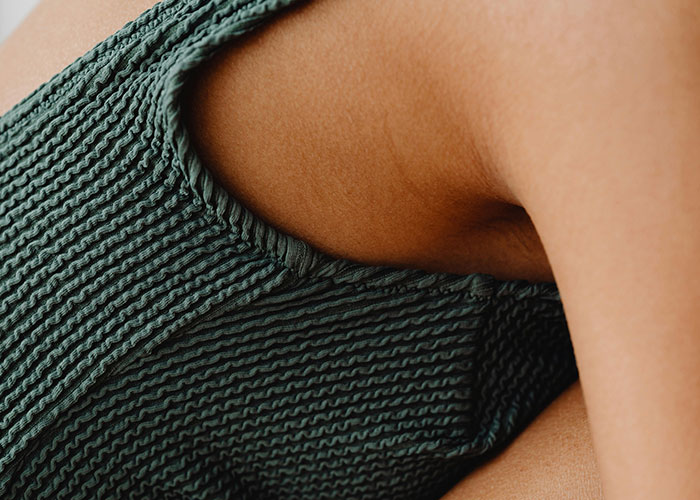 Couple Accuses Guest Of Making Political Statement At Their Wedding For Attention, She Asks If She’s Wrong Couple Accuses Guest Of Making Political Statement At Their Wedding For Attention, She Asks If She’s Wrong