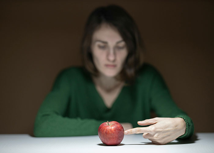 Woman Reveals The Reason Why She Lied About Being Allergic To Mushrooms After Husband Confronts Her Woman Reveals The Reason Why She Lied About Being Allergic To Mushrooms After Husband Confronts Her