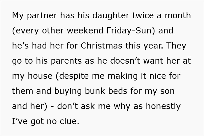 Wife heartbroken as hubby ditches her and baby on Christmas, spending time with his other kid instead. Wife heartbroken as hubby ditches her and baby on Christmas, spending time with his other kid instead.