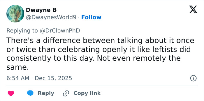 Screenshot of a tweet discussing MAGA hypocrisy comparing Rob Reiner's slaying to Charlie Kirk in a political debate. Screenshot of a tweet discussing MAGA hypocrisy comparing Rob Reiner's slaying to Charlie Kirk in a political debate.