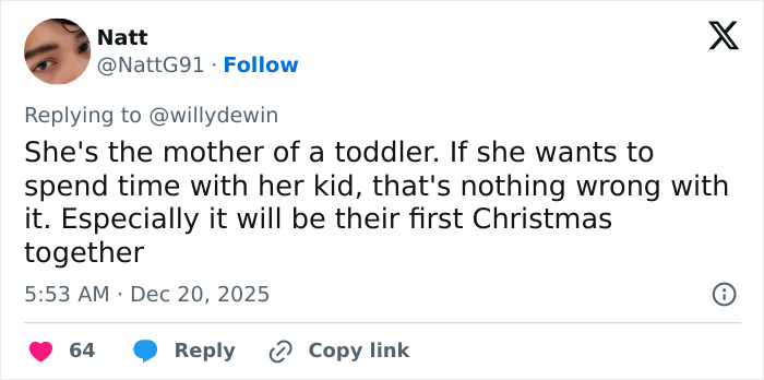 Tweet discussing Millie Bobby Brown’s arm injury sparking fan theories about Jake Bongiovi’s control and their holiday plans together. Tweet discussing Millie Bobby Brown’s arm injury sparking fan theories about Jake Bongiovi’s control and their holiday plans together.