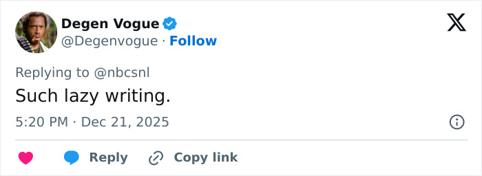 Screenshot of a tweet criticizing SNL’s Home Alone parody featuring Ariana Grande, mentioning lazy writing and fans divided. Screenshot of a tweet criticizing SNL’s Home Alone parody featuring Ariana Grande, mentioning lazy writing and fans divided.