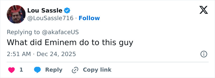 Twitter user Lou Sassle replying humorously to a post with text about Eminem and Machine Gun Kelly's boy band dancing. Twitter user Lou Sassle replying humorously to a post with text about Eminem and Machine Gun Kelly's boy band dancing.