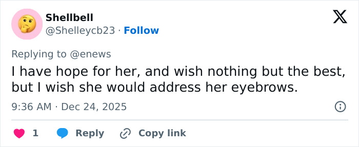 Screenshot of a Twitter reply discussing Amanda Bynes responding to paparazzi photos showing dramatic weight loss.