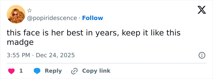 "Eles realmente fizeram Photoshop nela": Sessão fotográfica de lingerie natalina de Madonna provoca frenesi "Eles realmente fizeram Photoshop nela": Sessão fotográfica de lingerie natalina de Madonna provoca frenesi