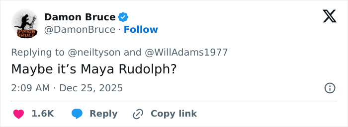 Screenshot of a Twitter reply to Neil deGrasse Tyson about the gender of Santa&rsquo;s reindeer Rudolph during a holiday discussion.