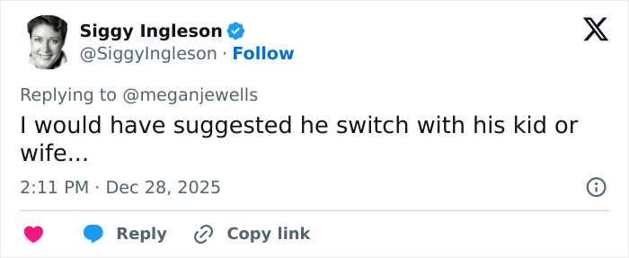 Tweet from Siggy Ingleson replying about a man punishing a woman for not switching seats on a flight.