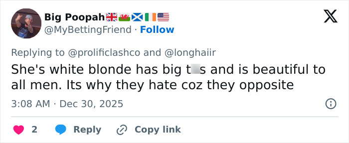 Screenshot of a tweet with heated reactions comparing Sydney Sweeney and Lindsay Lohan online. Screenshot of a tweet with heated reactions comparing Sydney Sweeney and Lindsay Lohan online.