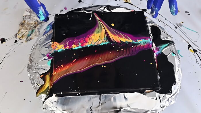 I Made A Chain Pull Acrylic Pouring Experiment That Surprised Me