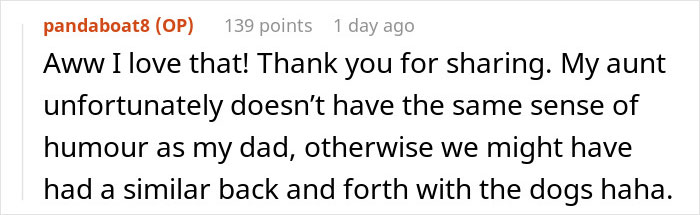 Screenshot of a Reddit comment sharing a story about a rich aunt sneaking a cheap gift and a dad&rsquo;s petty Christmas revenge.