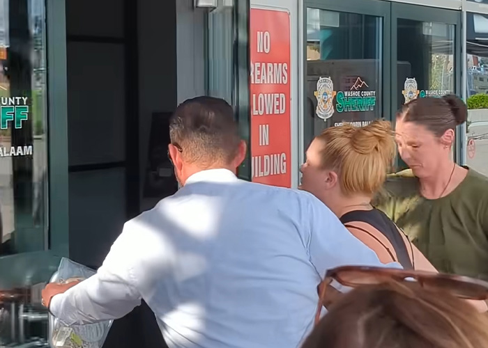 Mom's chilling Google searches revealed as she's charged with 5-year-old daughter's slaying outside sheriff's office. Mom's chilling Google searches revealed as she's charged with 5-year-old daughter's slaying outside sheriff's office.