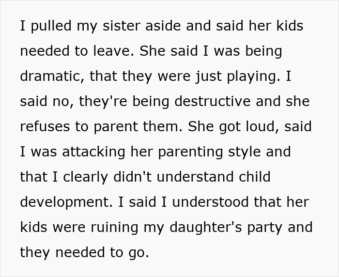 Conflict between aunt and sister over unruly niblings leads to no Christmas gifts and family backlash. Conflict between aunt and sister over unruly niblings leads to no Christmas gifts and family backlash.