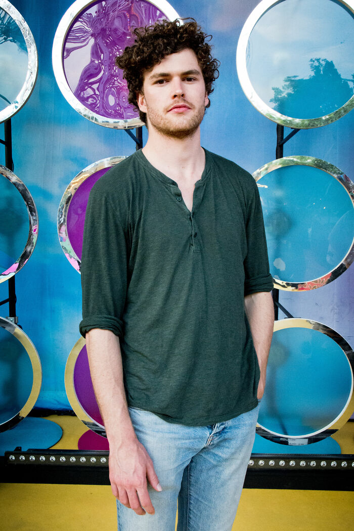 Singer Vance Joy, 38