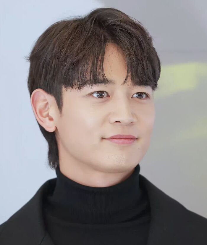 Singer and Actor Choi Min-Ho, 34